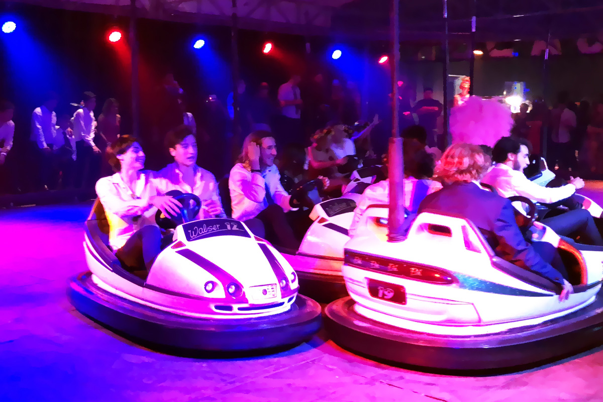 AUTITOS CHOCADORES 01